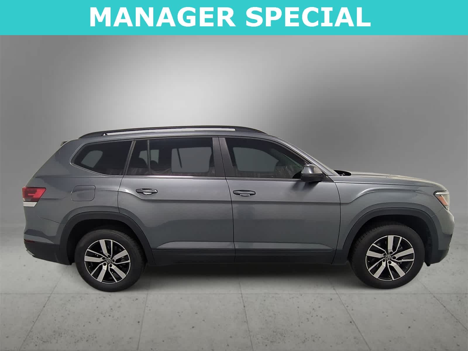 Thumbnail: 2022 Volkswagen Atlas - 9