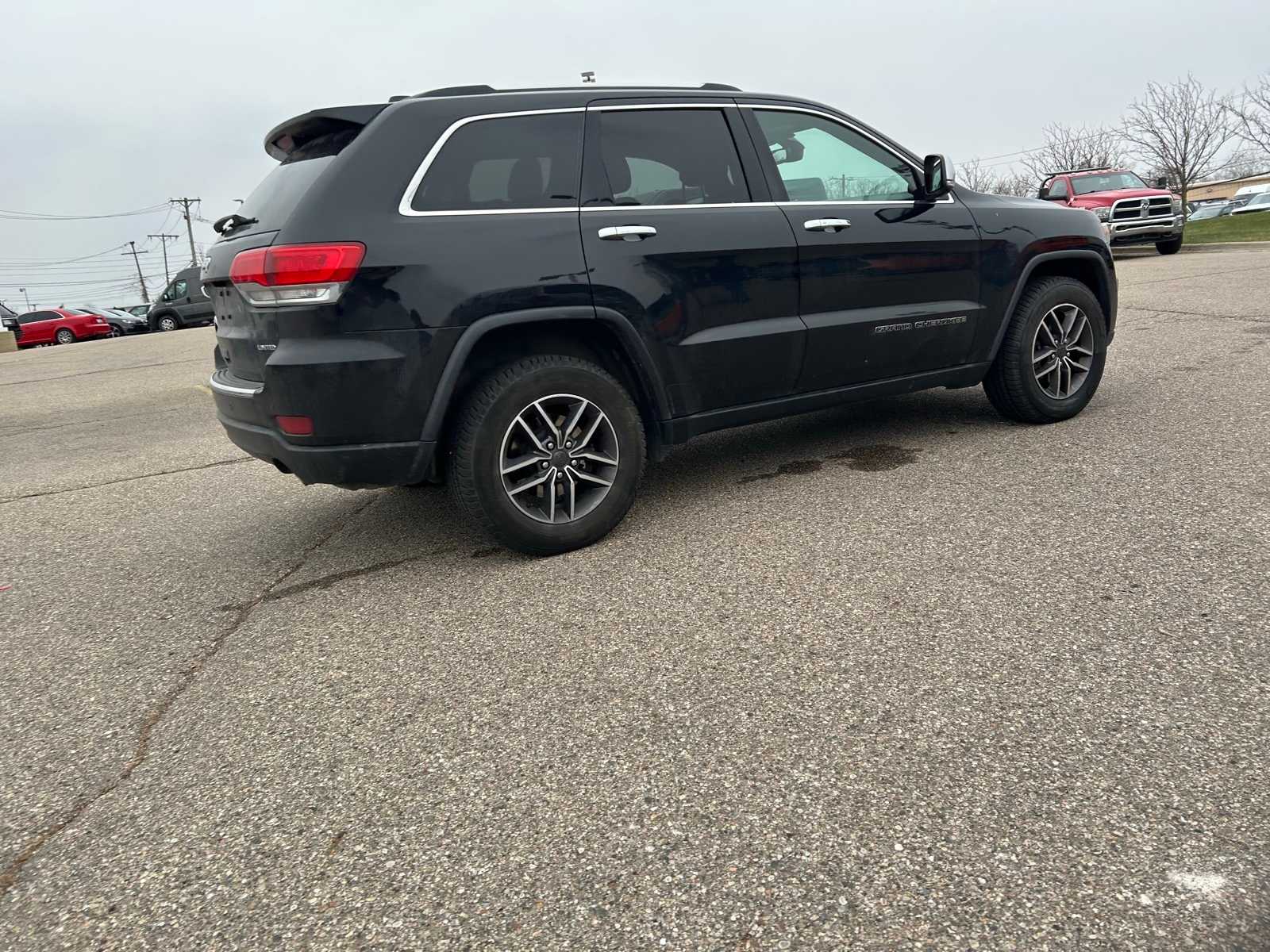Thumbnail: 2019 Jeep Grand Cherokee - 15