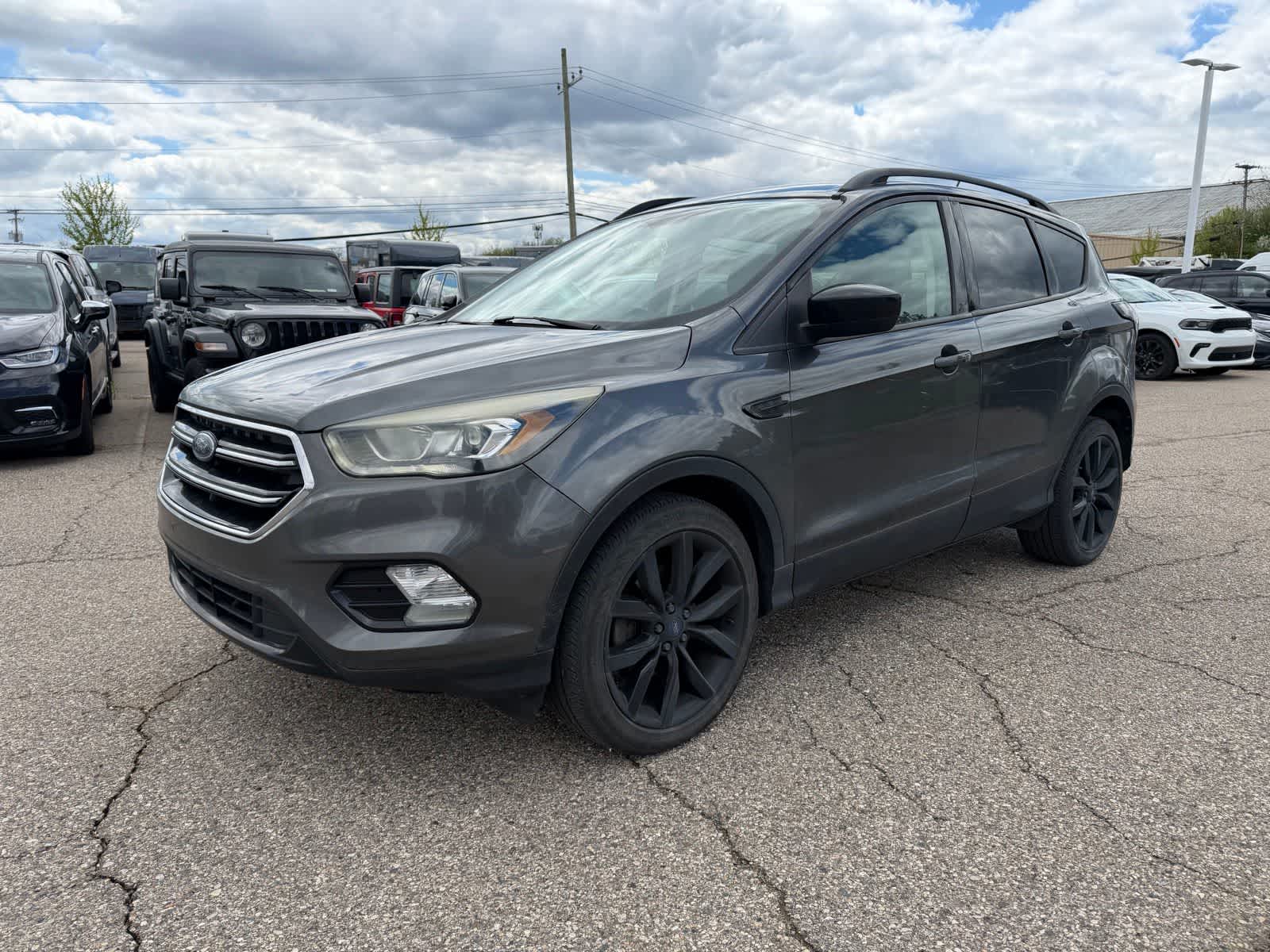 2018 Ford Escape SE -
                  Farmington Hills, MI
