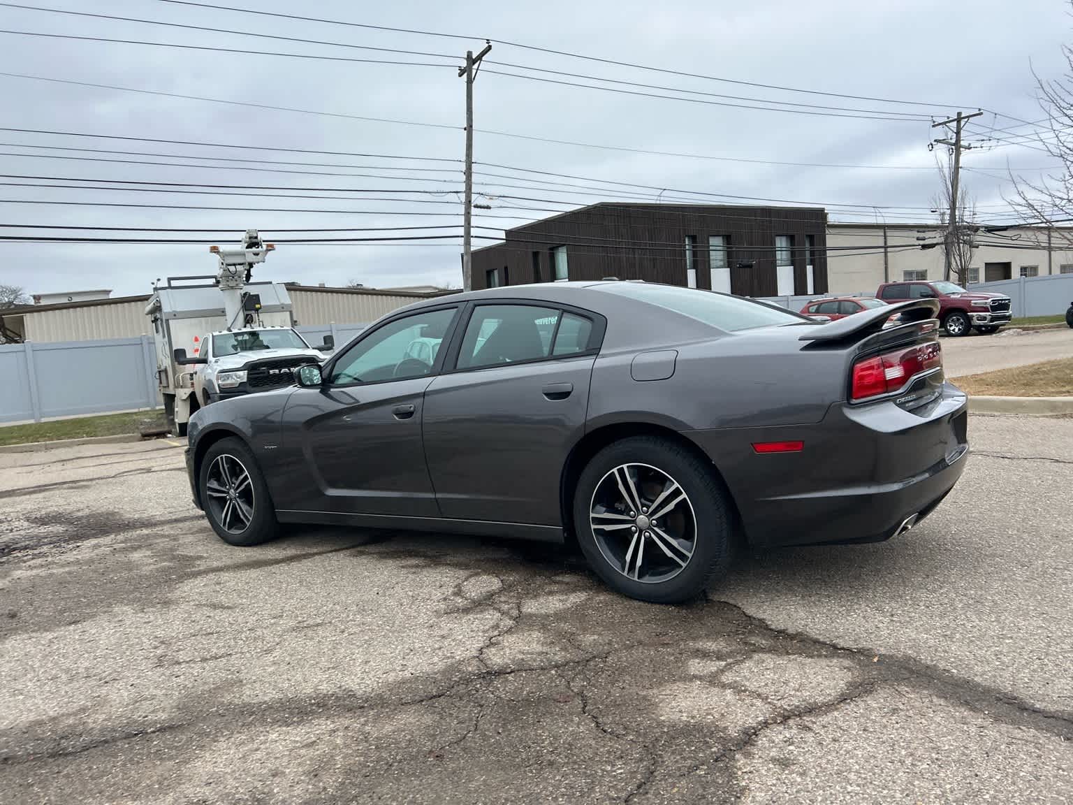 Thumbnail: 2014 Dodge Charger - 25