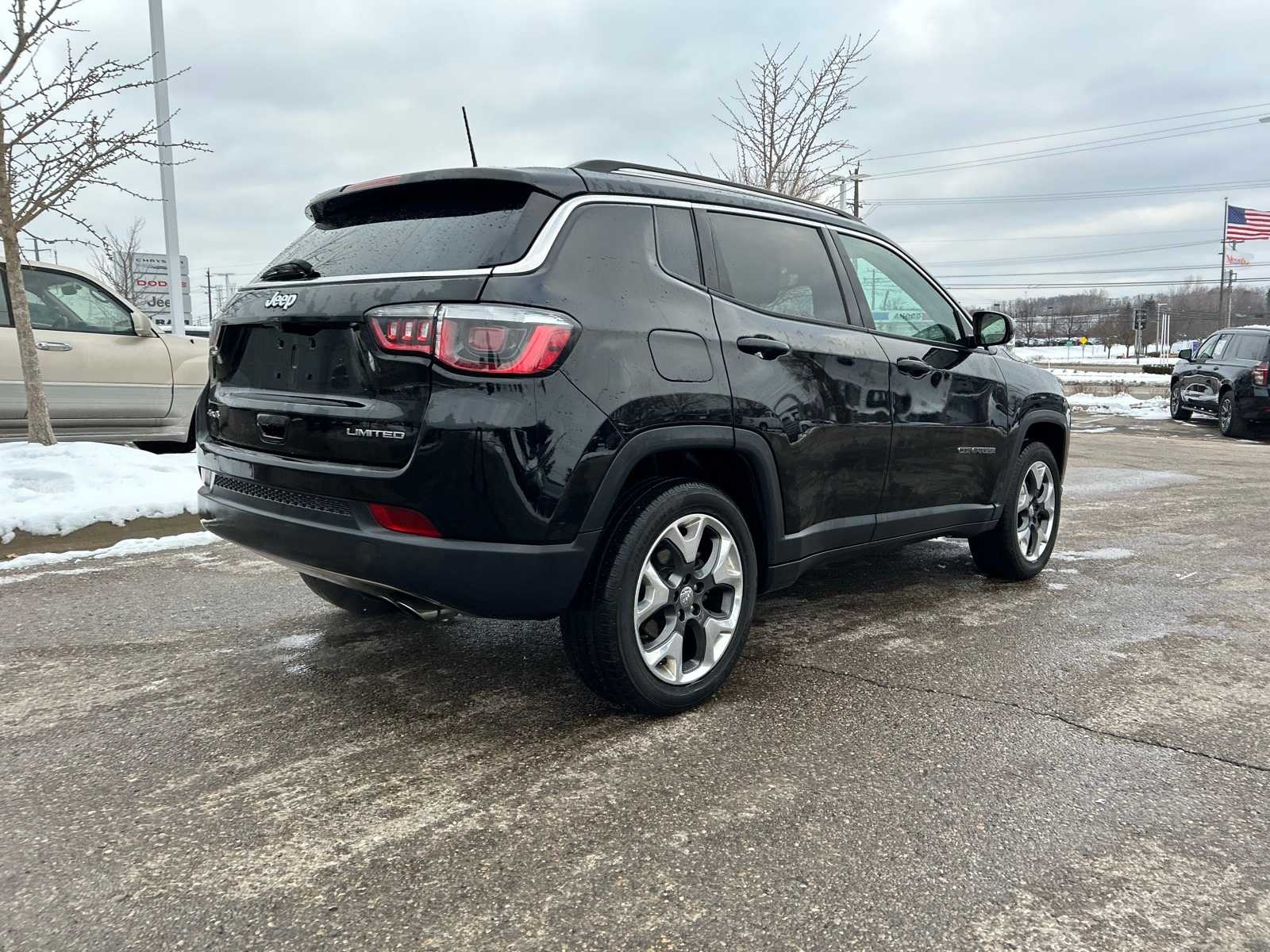 Thumbnail: 2018 Jeep Compass - 12