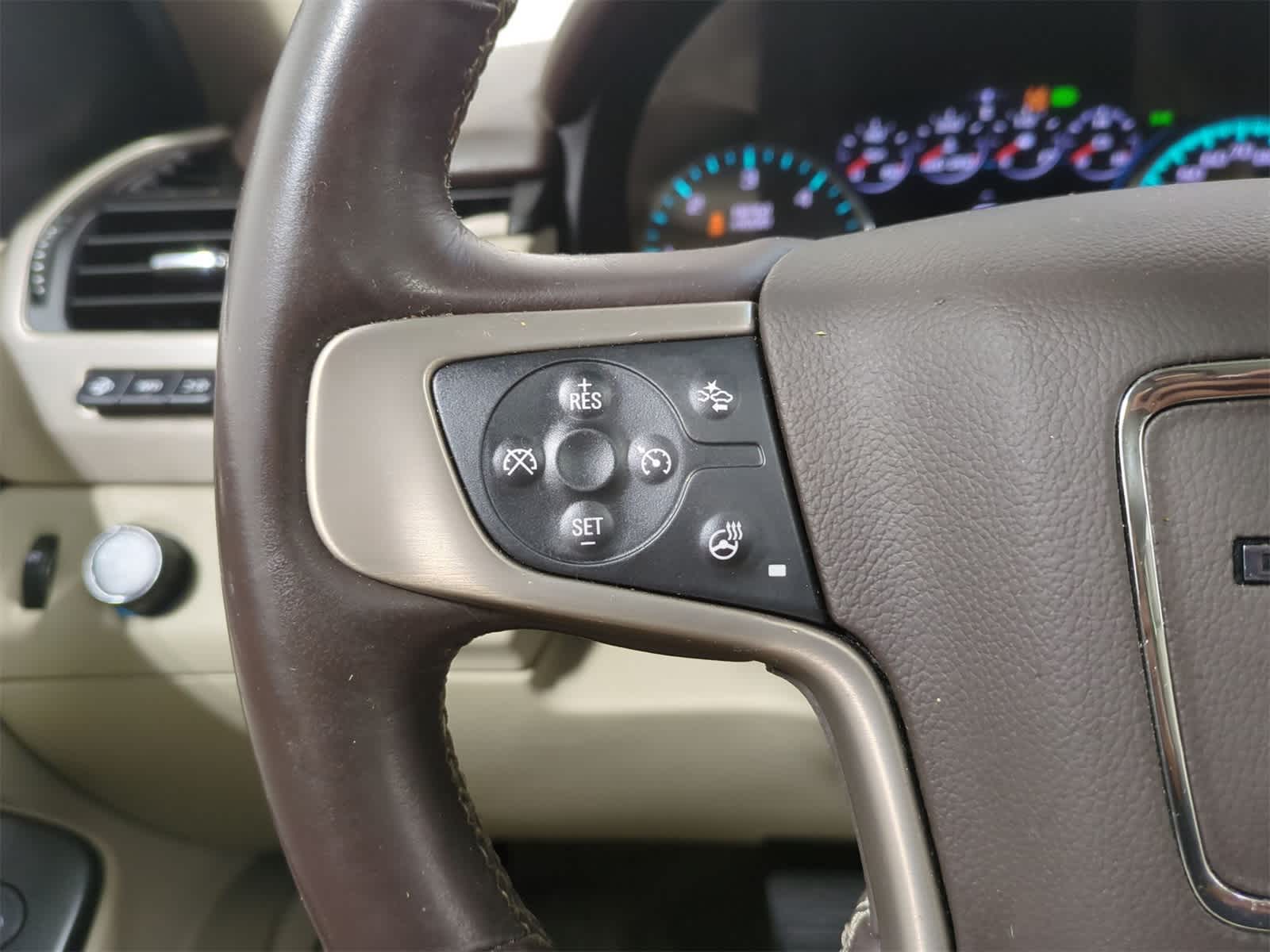 Thumbnail: 2017 GMC Yukon - 26