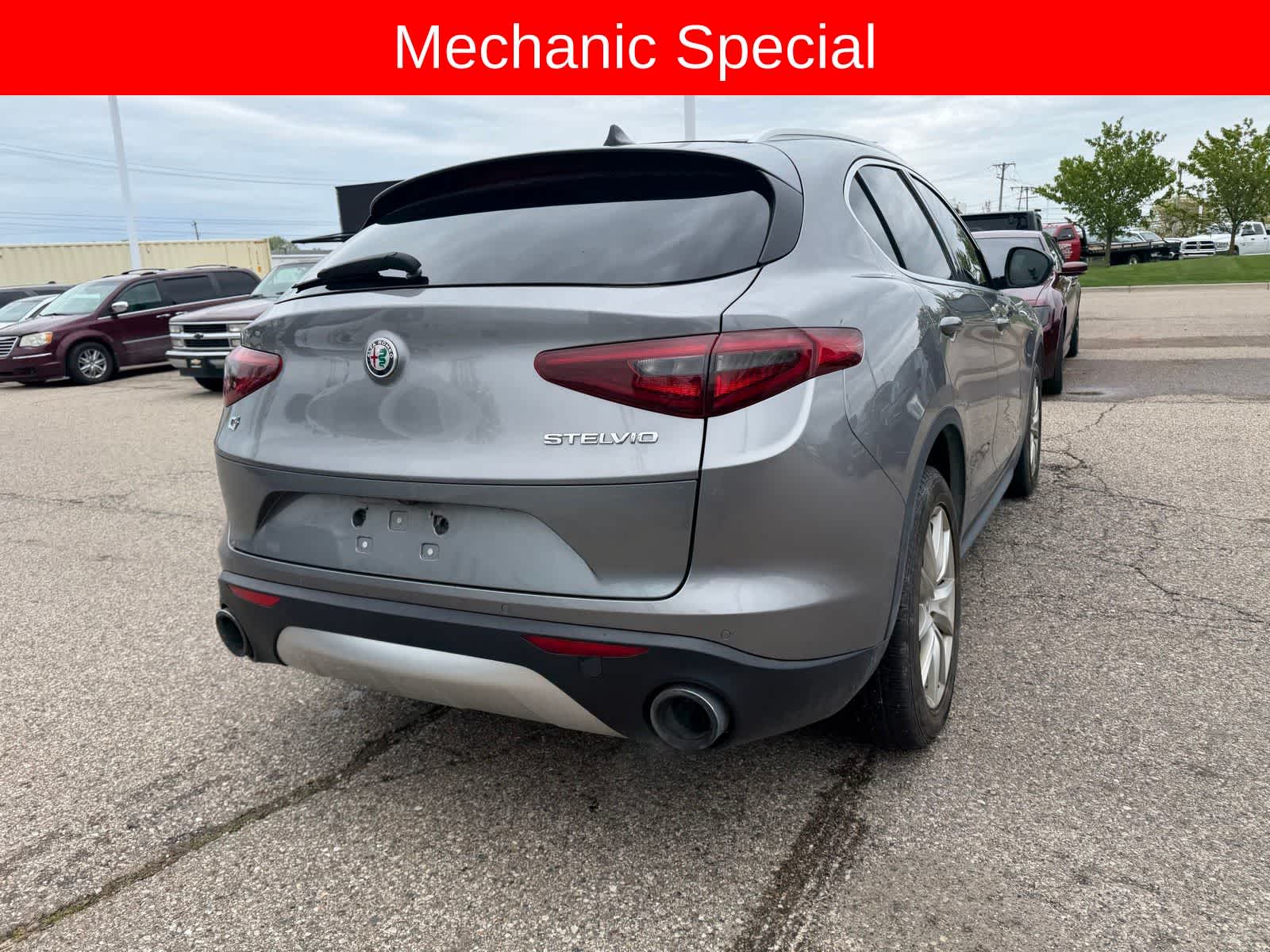 Thumbnail: 2018 Alfa Romeo Stelvio - 20