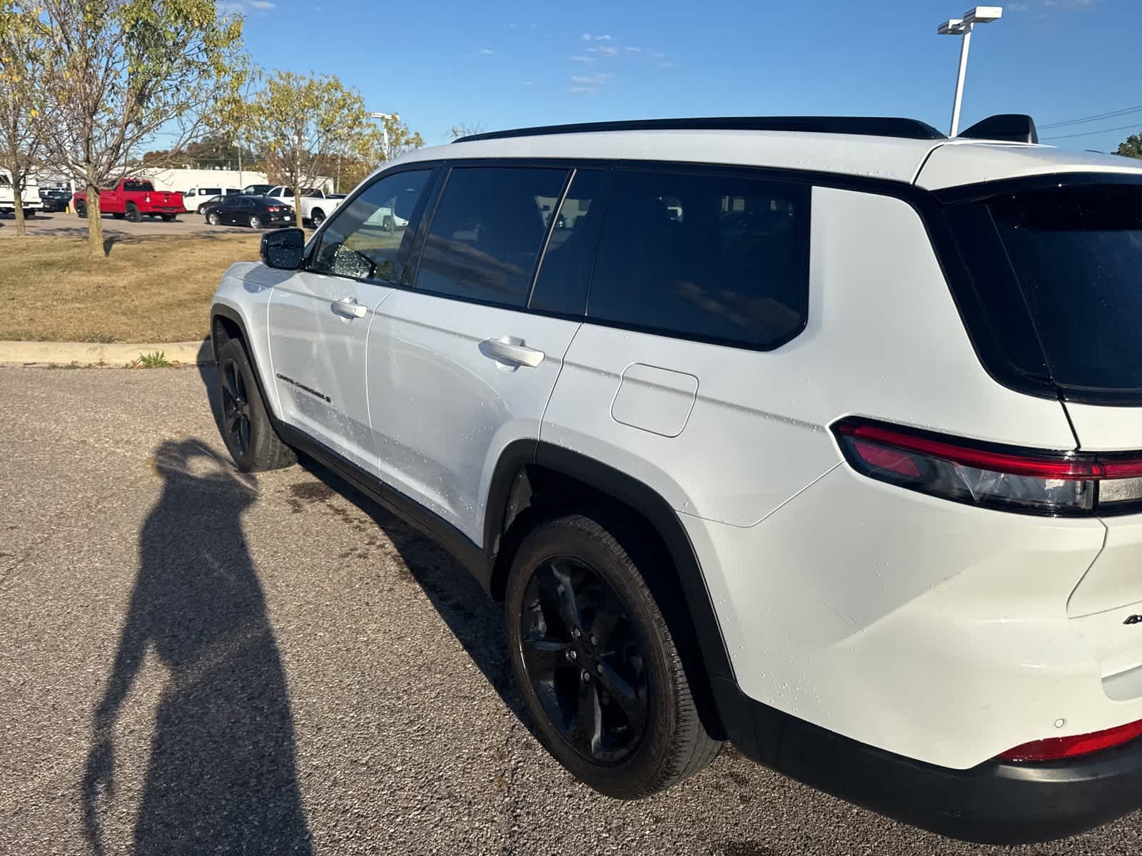 Thumbnail: 2023 Jeep Grand Cherokee L - 19