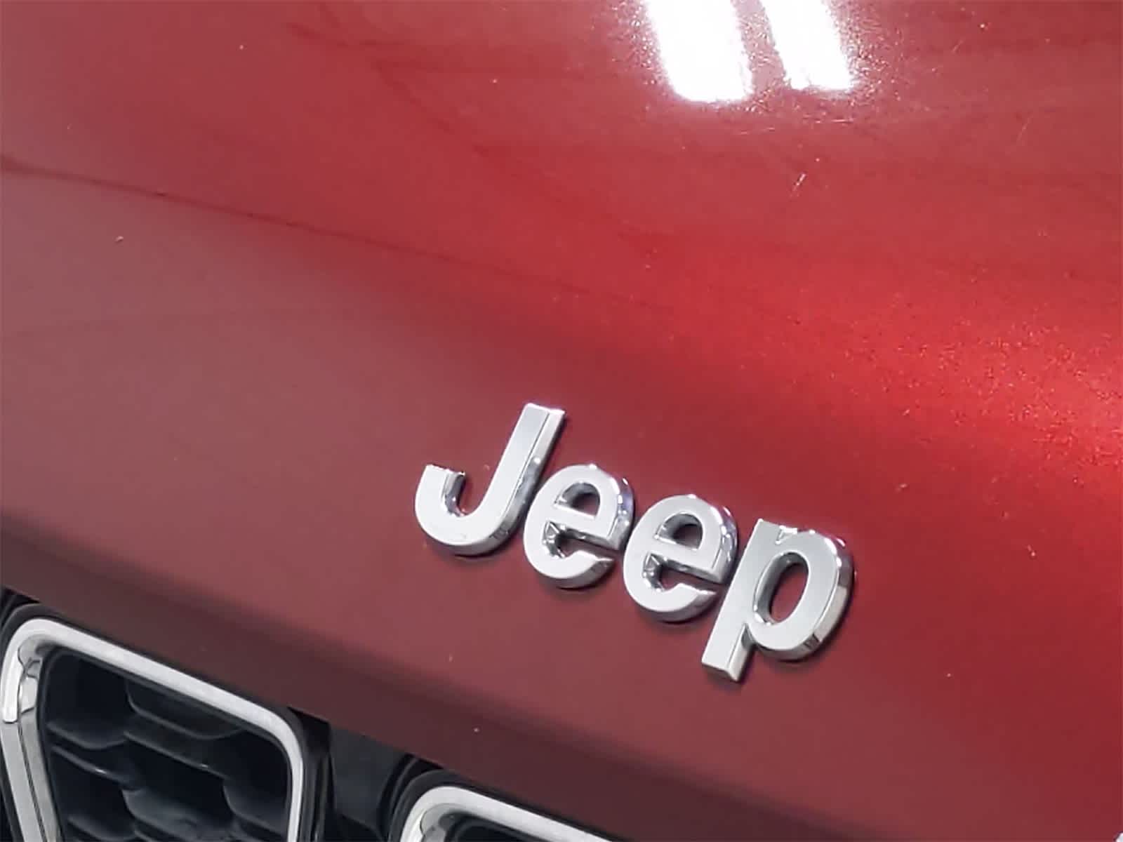 Thumbnail: 2023 Jeep Grand Cherokee - 12