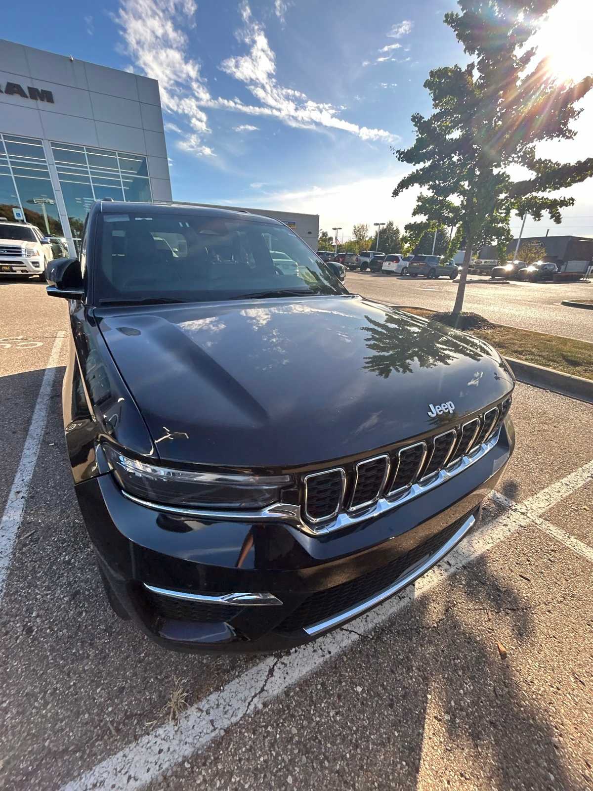 Thumbnail: 2024 Jeep Grand Cherokee - 7
