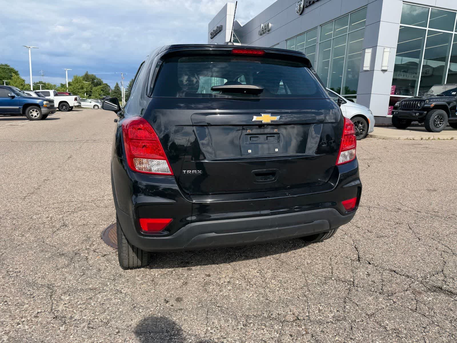 Thumbnail: 2020 Chevrolet Trax - 20