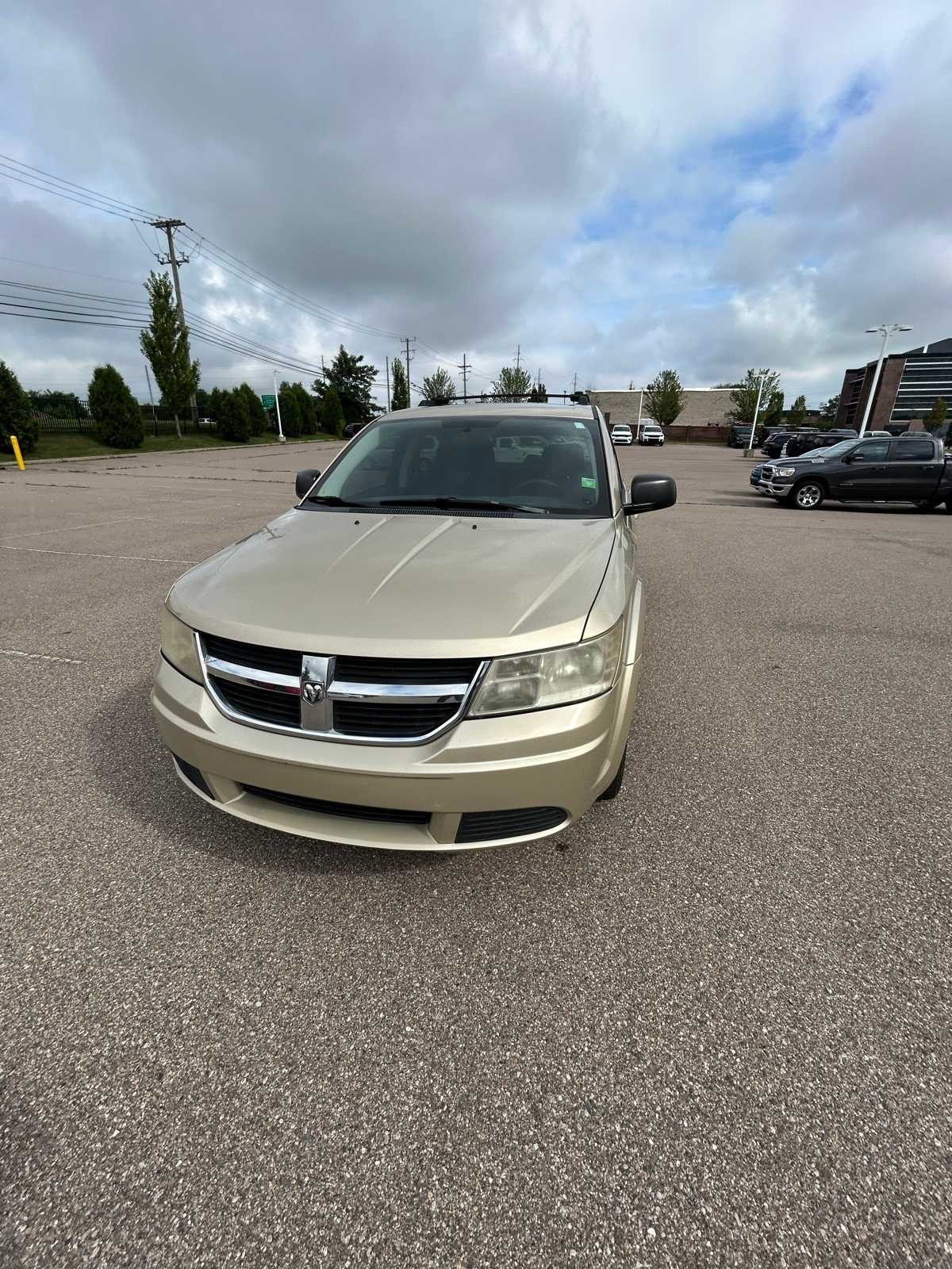Thumbnail: 2010 Dodge Journey - 2