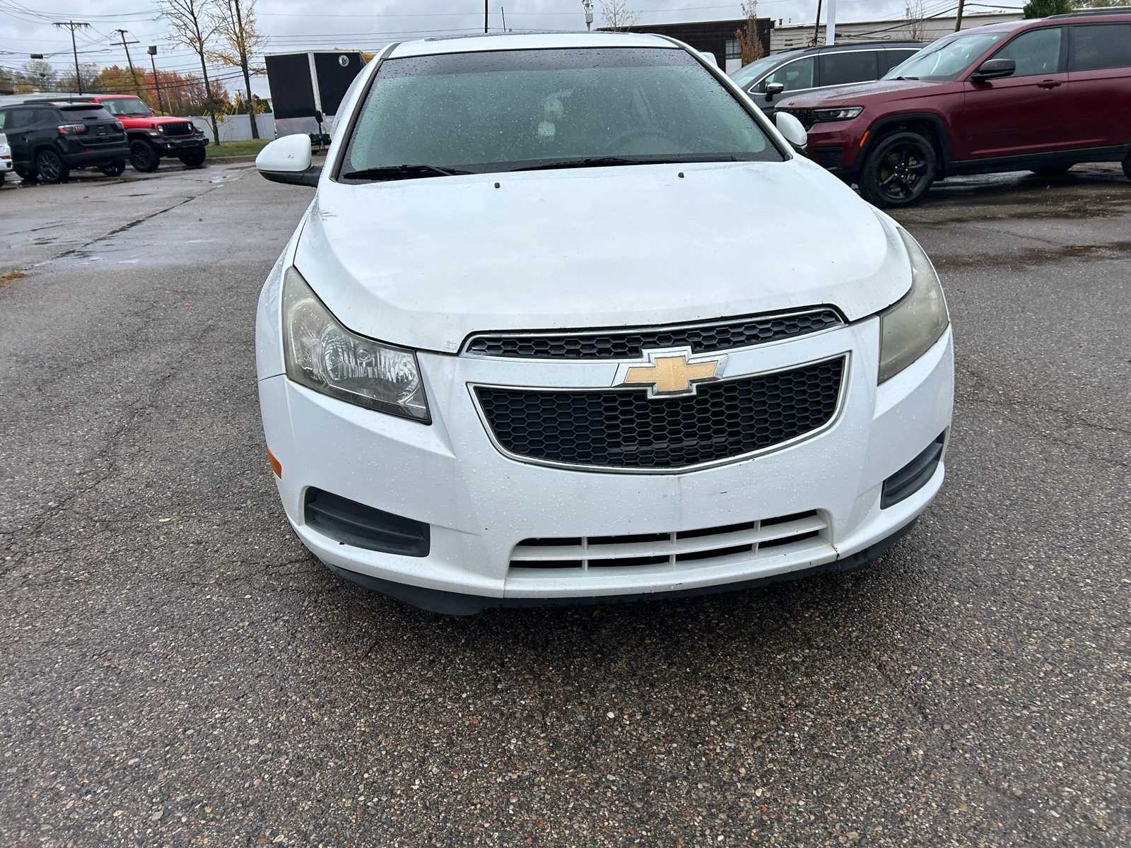 Thumbnail: 2012 Chevrolet Cruze - 3