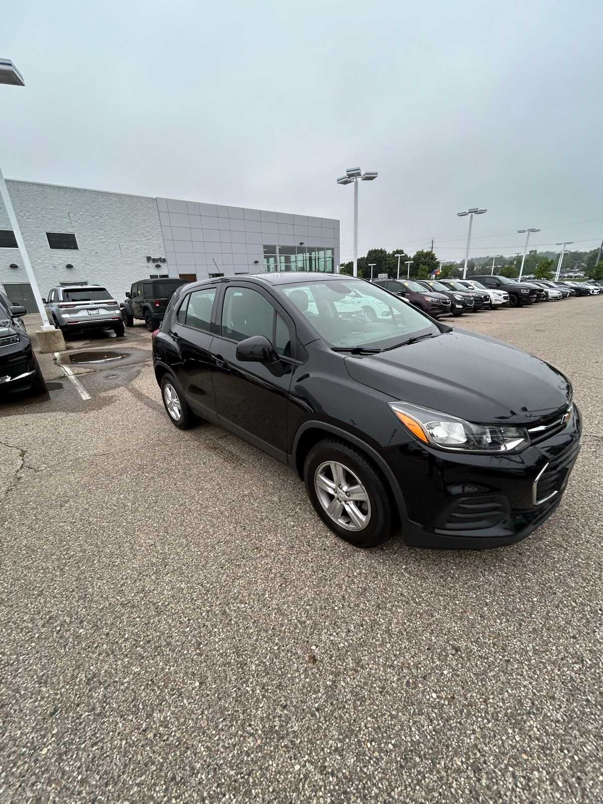 Thumbnail: 2019 Chevrolet Trax - 8