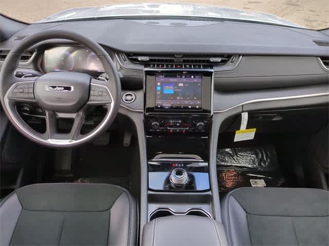 Thumbnail: 2025 Jeep Grand Cherokee - 15