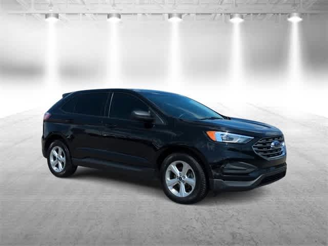 Used 2019 Ford Edge SE with VIN 2FMPK3G93KBB43259 for sale in Garden City, MI