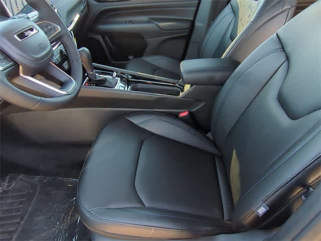 Thumbnail: 2026 Jeep Compass - 17