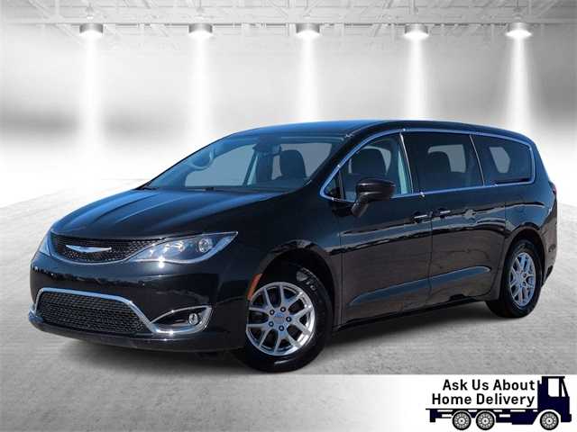 2020 Chrysler Pacifica Touring