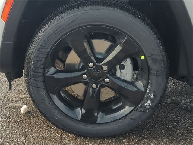 Thumbnail: 2025 Jeep Grand Cherokee L - 14