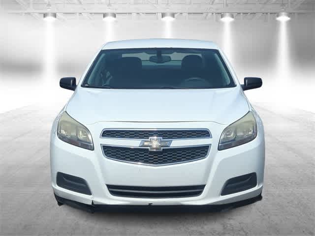 Thumbnail: 2013 Chevrolet Malibu - 3