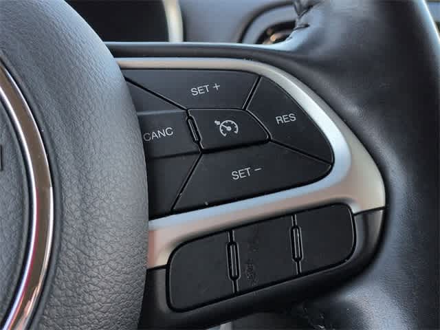 Thumbnail: 2018 Jeep Compass - 24