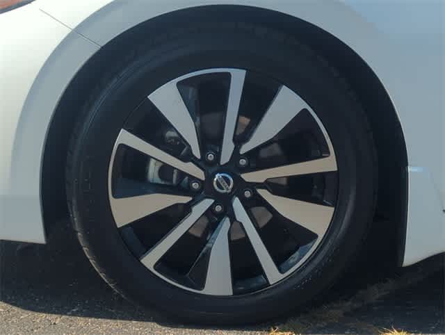 Thumbnail: 2022 Nissan Sentra - 14