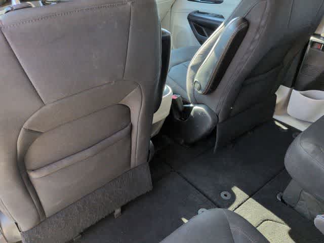 Thumbnail: 2020 Chrysler Pacifica - 18