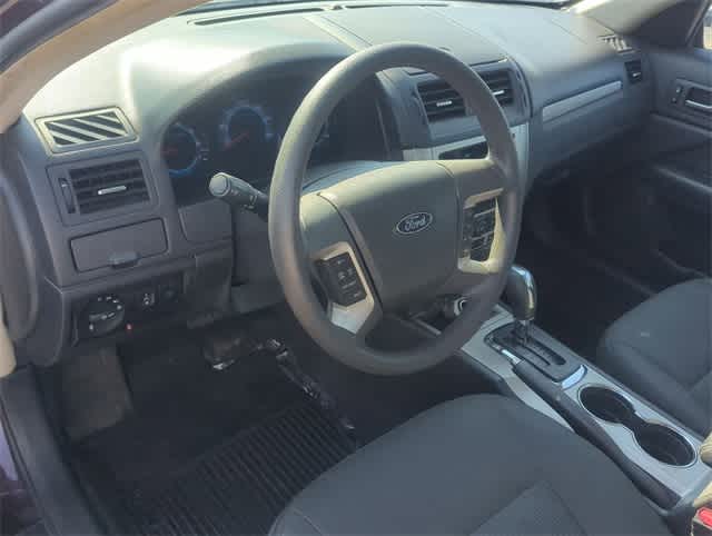 Thumbnail: 2012 Ford Fusion - 10