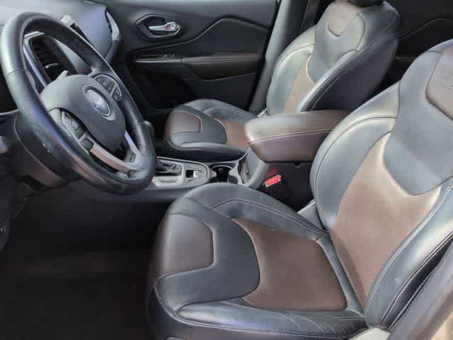 Thumbnail: 2014 Jeep Cherokee - 16