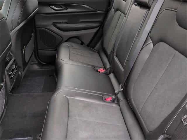 Thumbnail: 2025 Jeep Grand Cherokee - 20