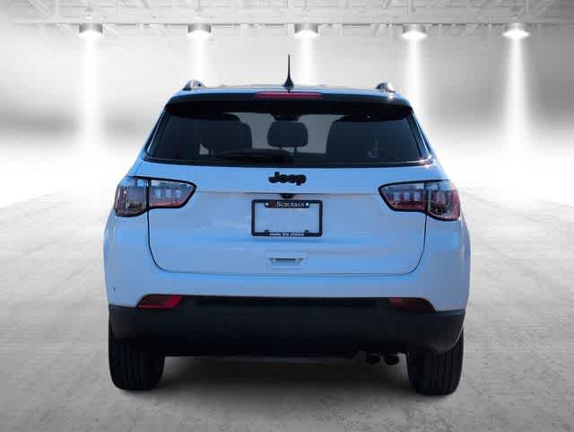 Thumbnail: 2022 Jeep Compass - 7