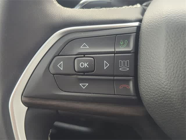 Thumbnail: 2025 Jeep Grand Cherokee - 25