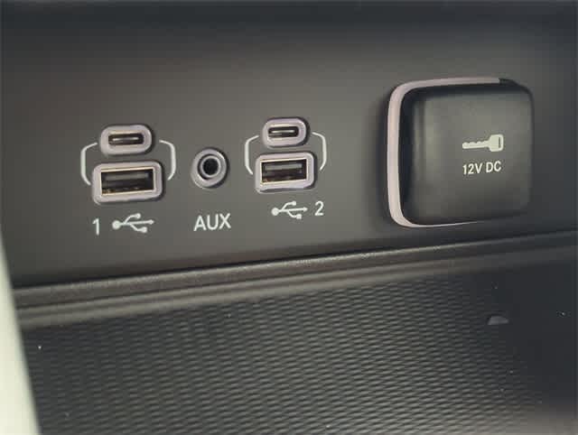 Thumbnail: 2025 Jeep Grand Cherokee - 31