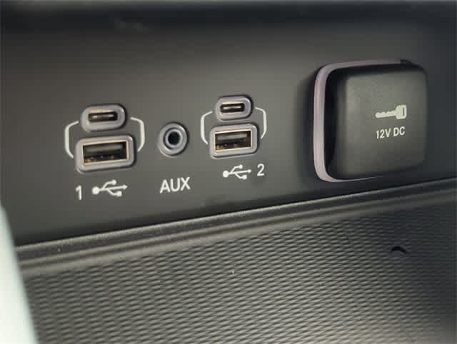 Thumbnail: 2025 Jeep Grand Cherokee - 32