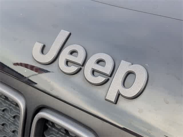 Thumbnail: 2019 Jeep Renegade - 12