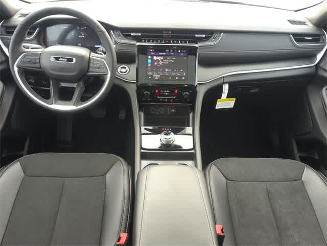 Thumbnail: 2025 Jeep Grand Cherokee - 15