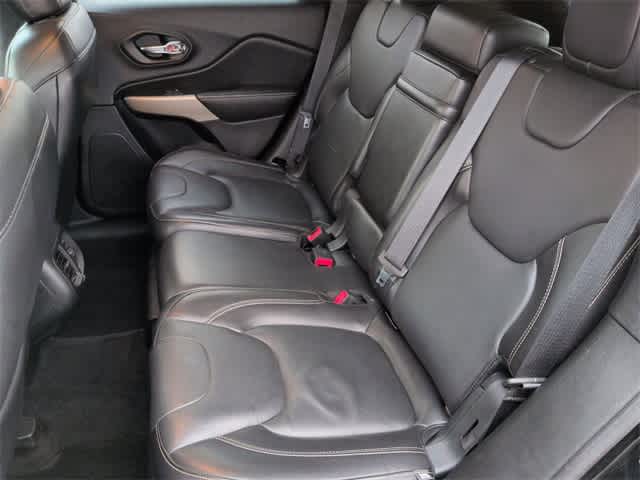 Thumbnail: 2018 Jeep Cherokee - 20