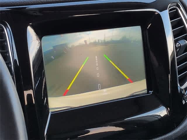 Thumbnail: 2018 Jeep Compass - 28