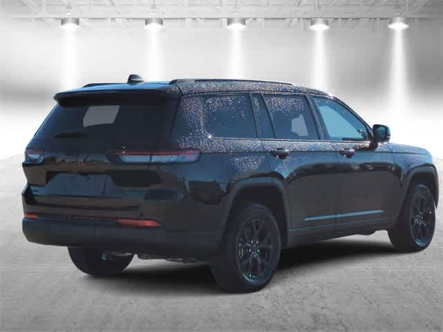 Thumbnail: 2025 Jeep Grand Cherokee L - 8