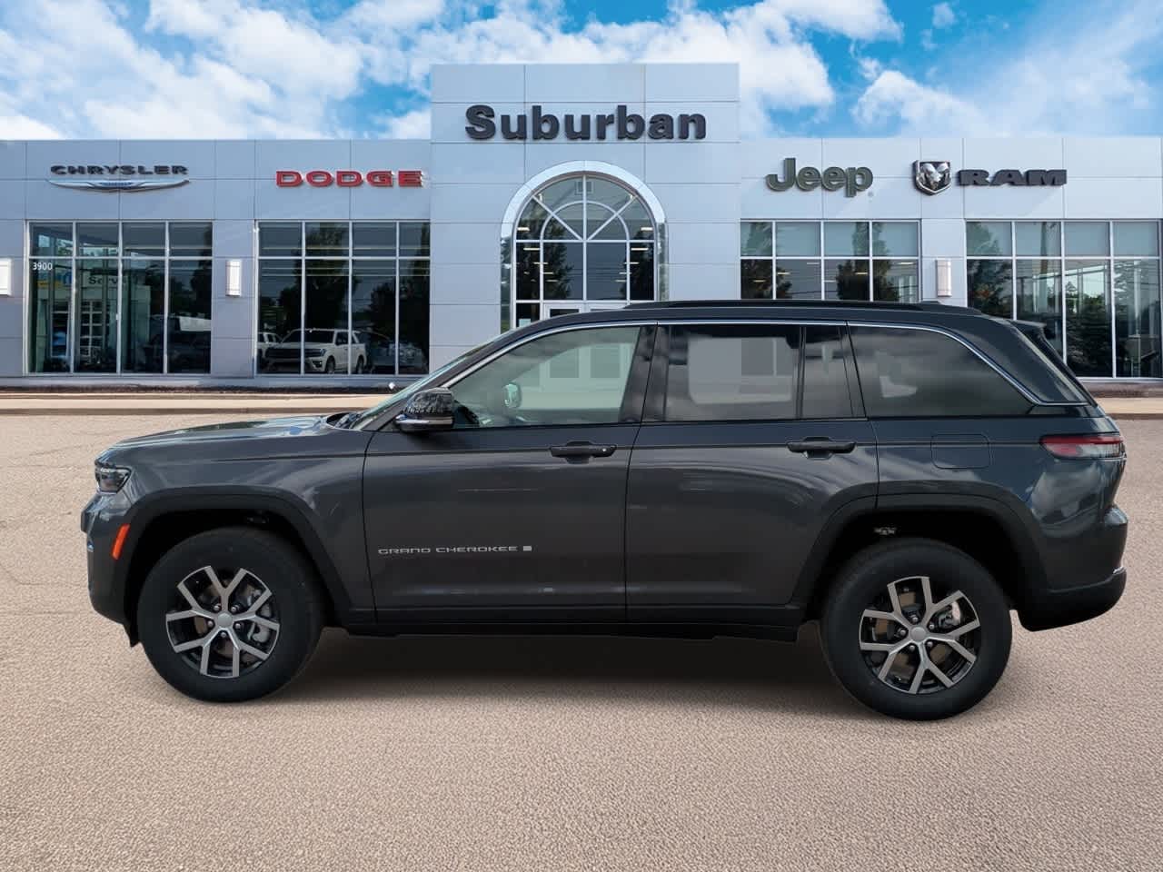 Thumbnail: 2025 Jeep Grand Cherokee - 5