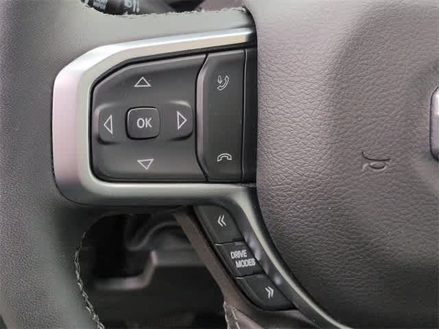 Thumbnail: 2026 RAM 1500 - 32