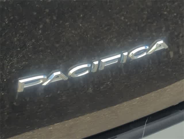 Thumbnail: 2024 Chrysler Pacifica - 13