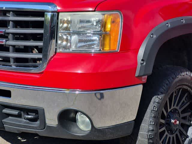 Thumbnail: 2009 GMC Sierra 2500 - 11
