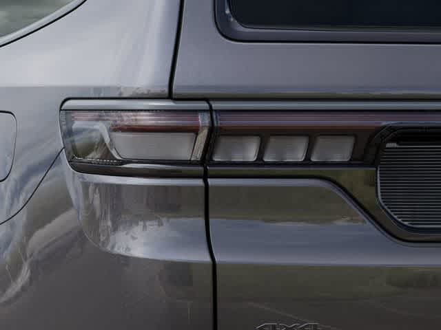 Thumbnail: 2026 Jeep Grand Wagoneer - 9