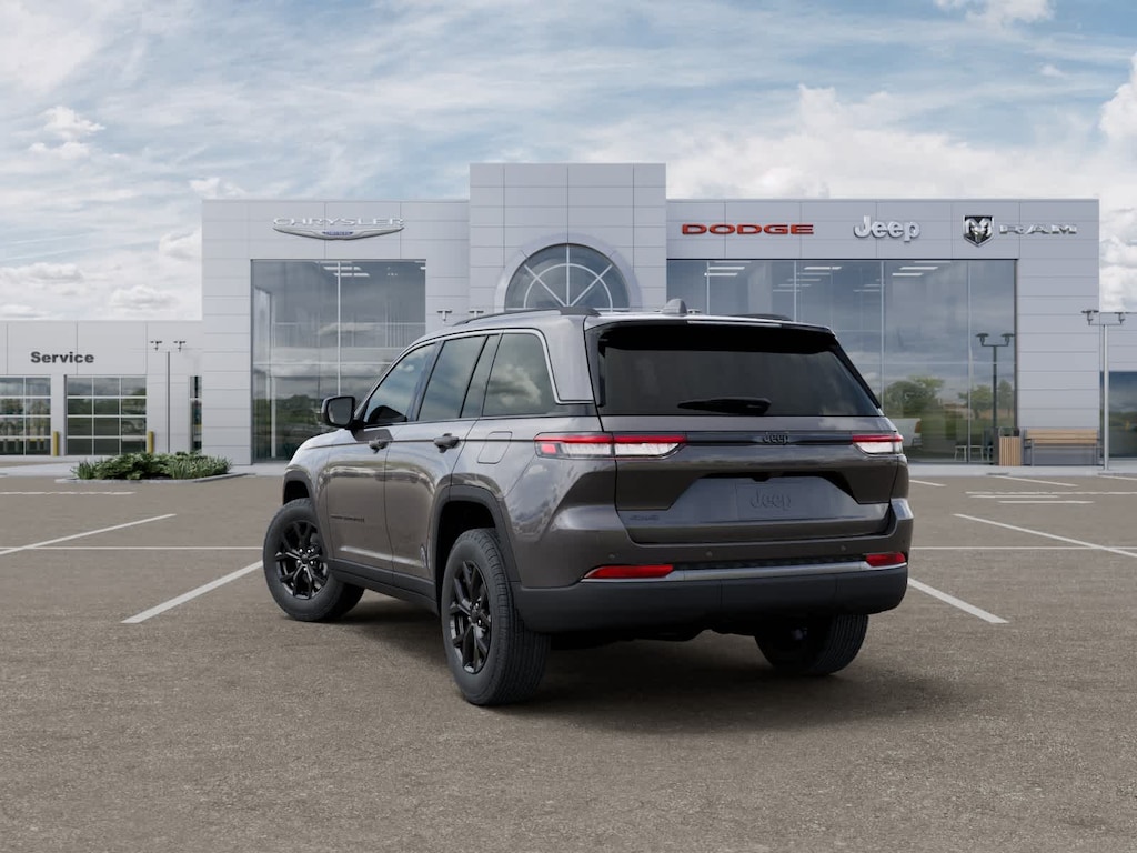 New 2026 Jeep Grand Cherokee Laredo Altitude Sport Utility