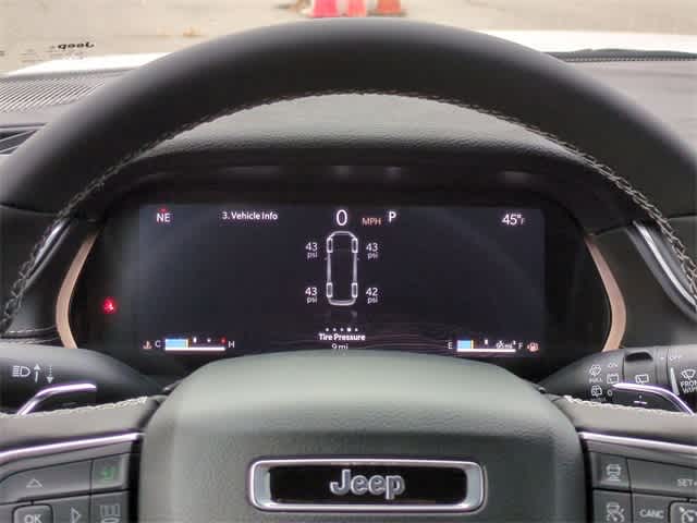 Thumbnail: 2025 Jeep Grand Cherokee L - 35