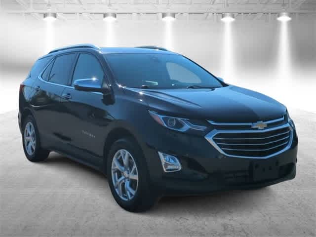 Used 2021 Chevrolet Equinox Premier with VIN 2GNAXXEV6M6137753 for sale in Garden City, MI