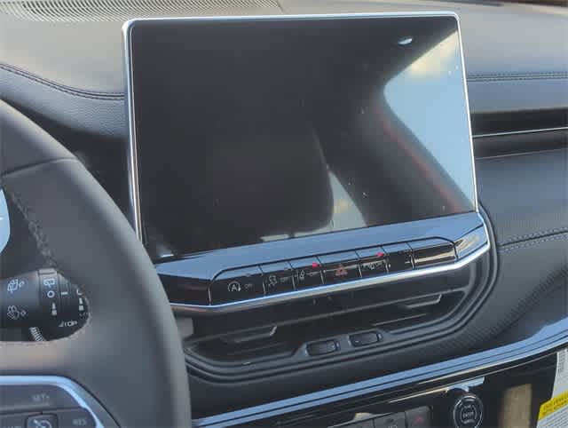 Thumbnail: 2026 Jeep Compass - 27