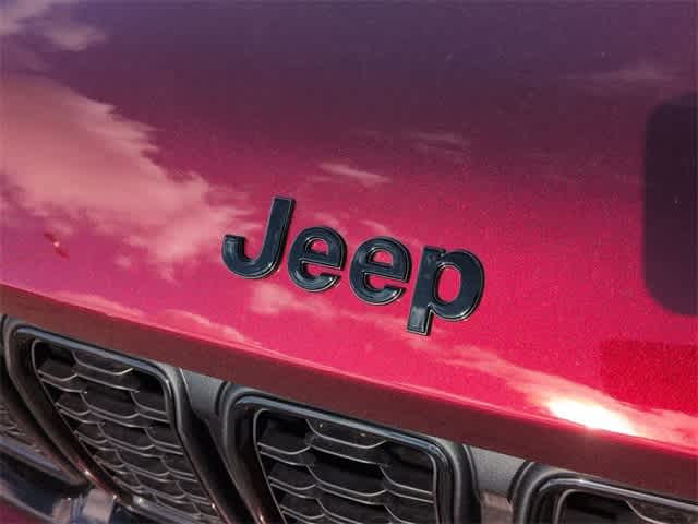 Thumbnail: 2025 Jeep Grand Cherokee - 18