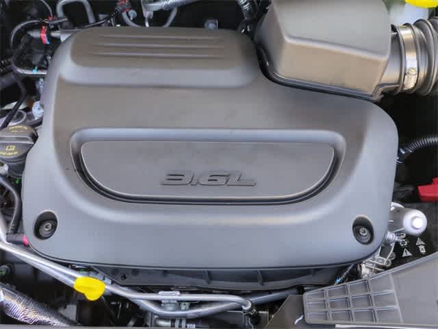 Thumbnail: 2026 Chrysler Pacifica - 15