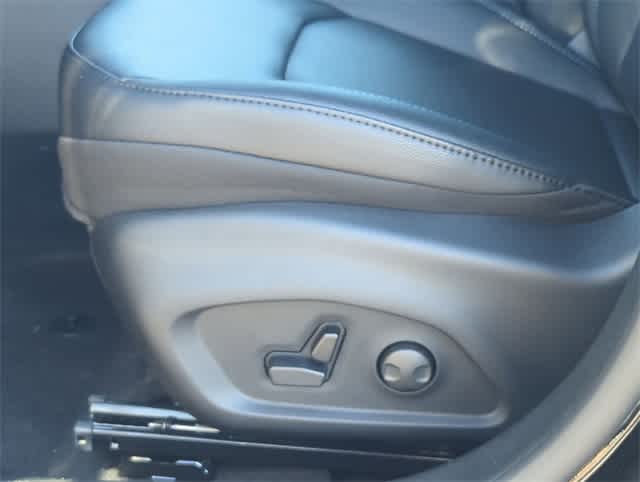 Thumbnail: 2026 Jeep Compass - 17