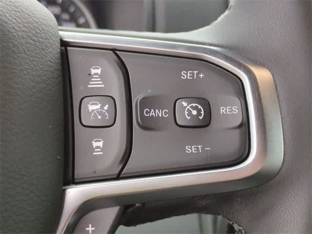 Thumbnail: 2026 RAM 1500 - 25