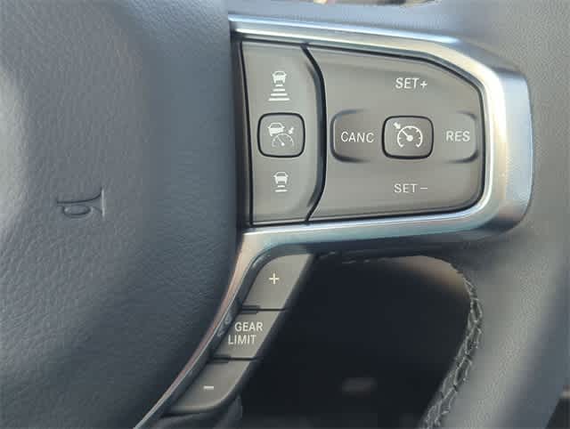 Thumbnail: 2026 RAM 1500 - 26