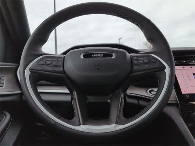 Thumbnail: 2025 Jeep Grand Cherokee - 25